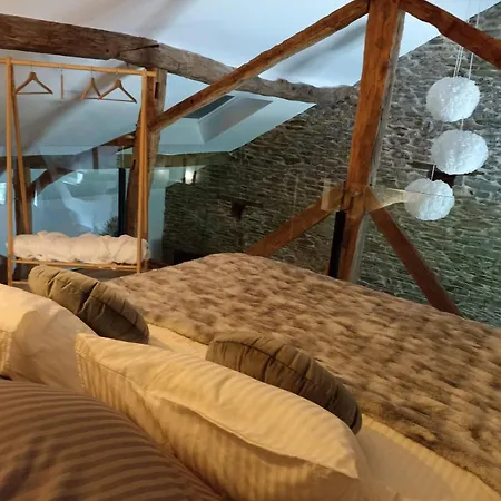 דירה Loft Blanc טרואה פונטס